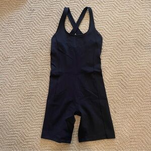 FINAL $ DROP ✨Aritzia TnAction bodysuit (XS)